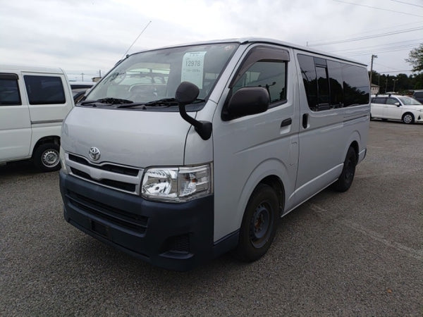 MY2012 Toyota Hiace 153000km