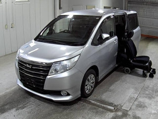 MY2016 Toyota Noah Welcab 161000km